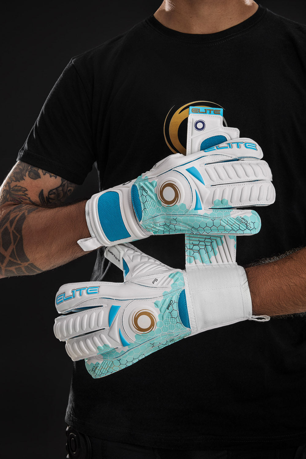 Pro Goalkeeper Gloves